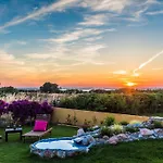 Villa Marqua *